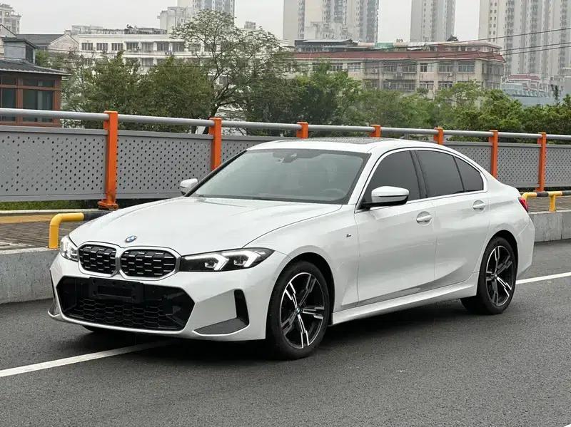 2023 BMW 3 Series 325i M Sport Package — миниатюра 1
