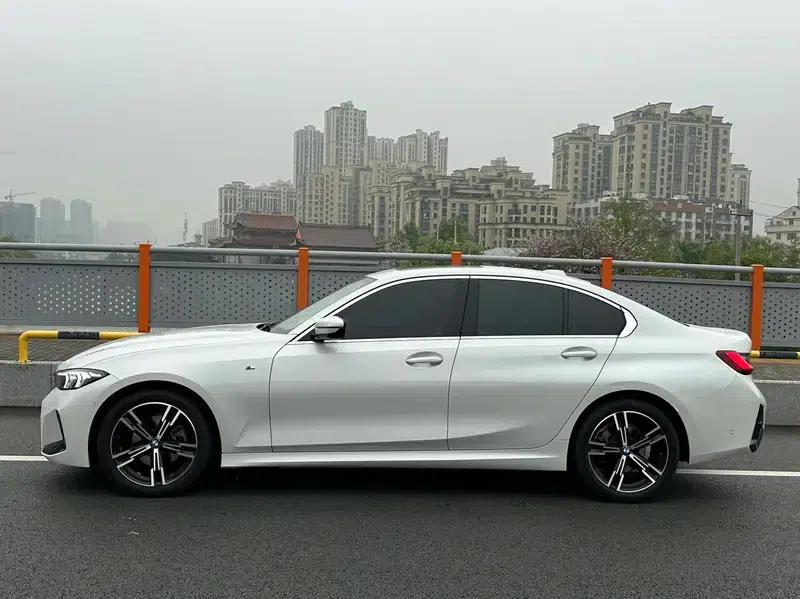 2023 BMW 3 Series 325i M Sport Package — миниатюра 4