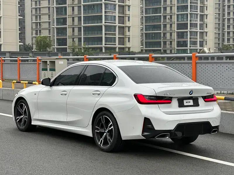 2023 BMW 3 Series 325i M Sport Package — миниатюра 5