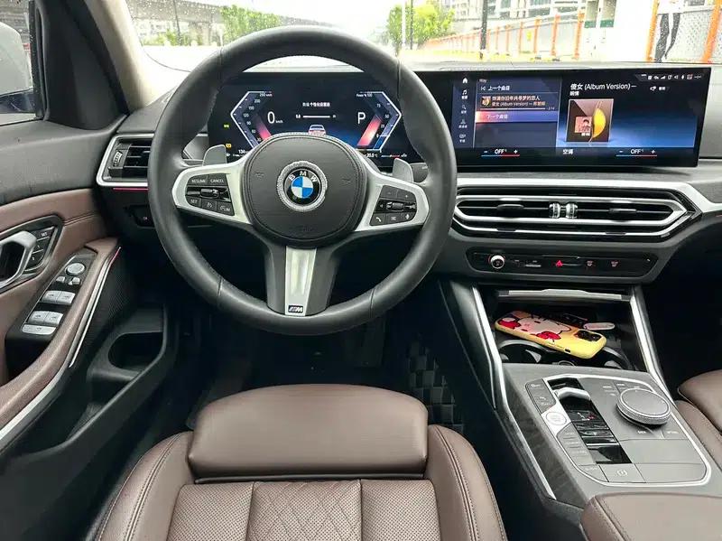 2023 BMW 3 Series 325i M Sport Package — миниатюра 10