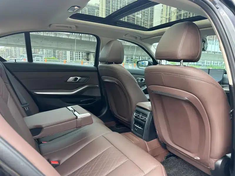 2023 BMW 3 Series 325Li M Sport Package — миниатюра 11
