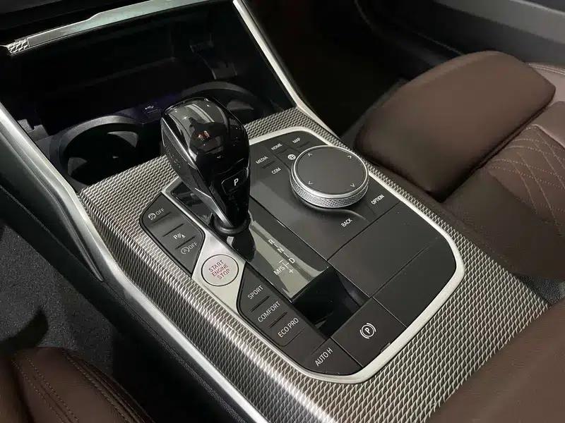2022 BMW 3 Series 325Li M Sport Shadow Edition — миниатюра 11