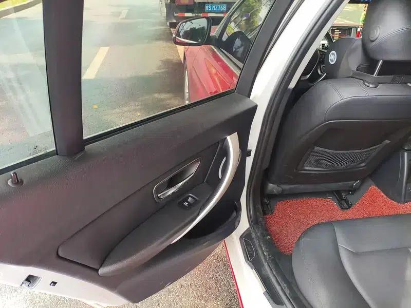 2014 BMW 3 Series 320i Progressive — миниатюра 17