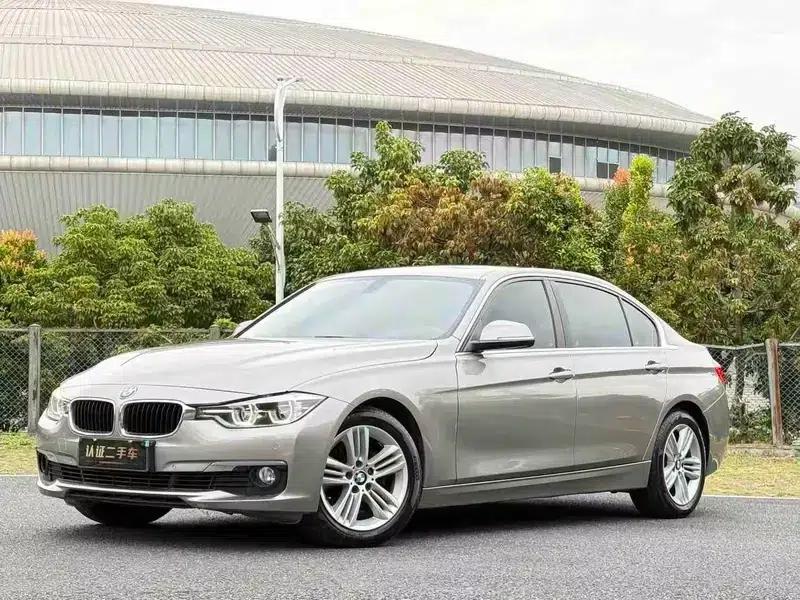 2017 BMW 3 Series 320Li Fashion Edition — миниатюра 1