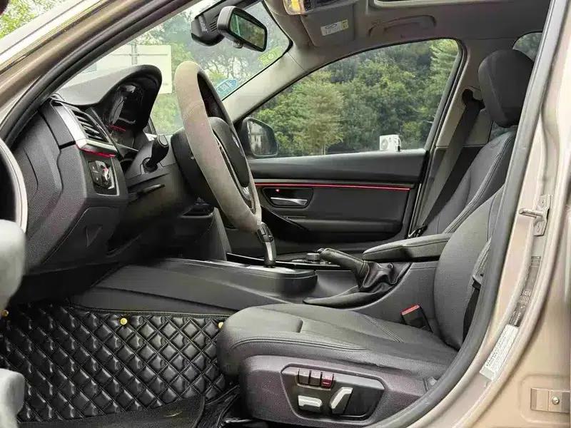 2017 BMW 3 Series 320Li Fashion Edition — миниатюра 12