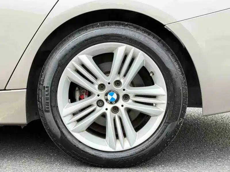 2017 BMW 3 Series 320Li Fashion Edition — миниатюра 6
