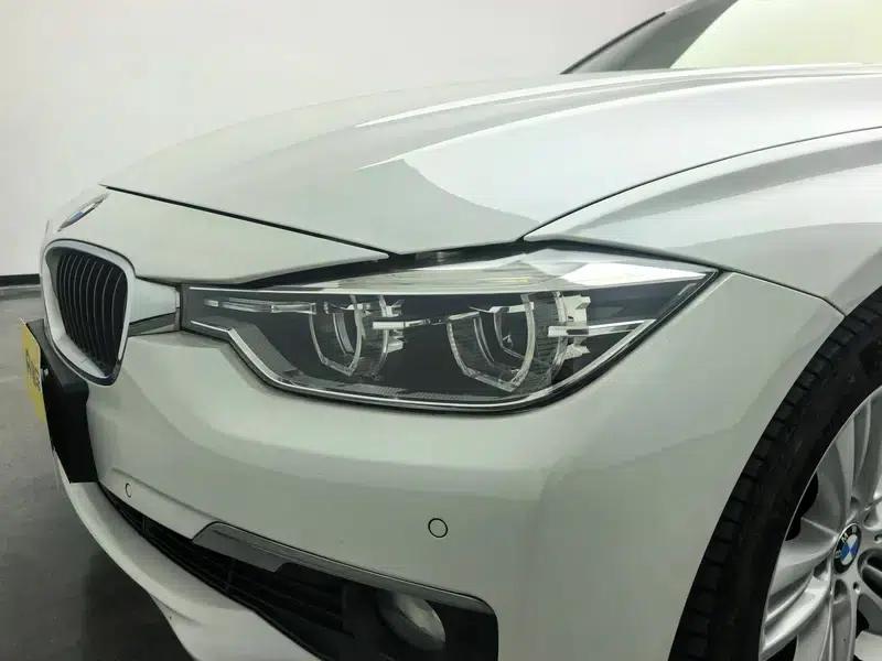 2017 BMW 3 Series 320Li Fashion Edition — миниатюра 12