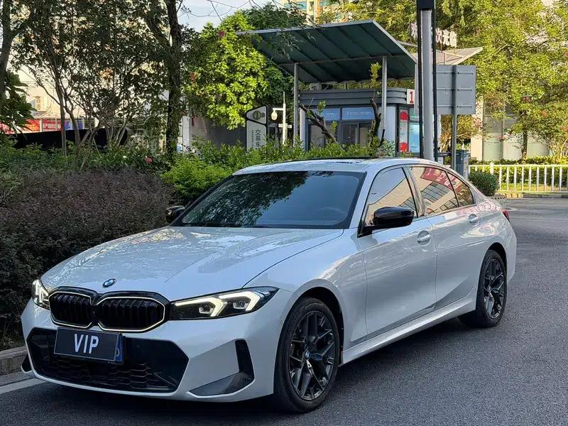 2025 BMW 3 Series 325i M Sport Package — миниатюра 1