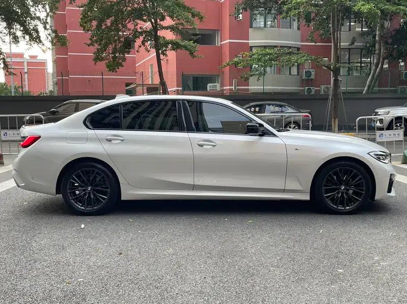 2021 BMW 3 Series 325Li M Sport Shadow Edition — миниатюра 8