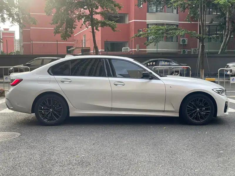 2022 BMW 3 Series 330Li xDrive M Sport Shadow Edition — миниатюра 8