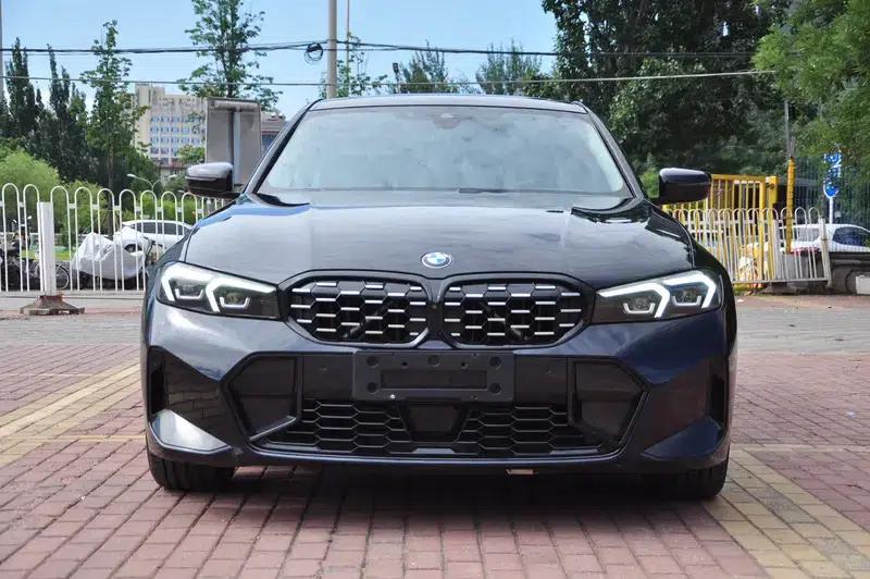2023 BMW 3 Series 325Li M Sport Shadow Edition — миниатюра 2