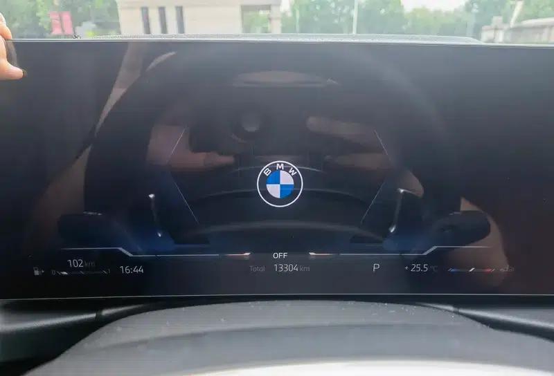 2023 BMW 3 Series 325Li M Sport Shadow Edition — миниатюра 15