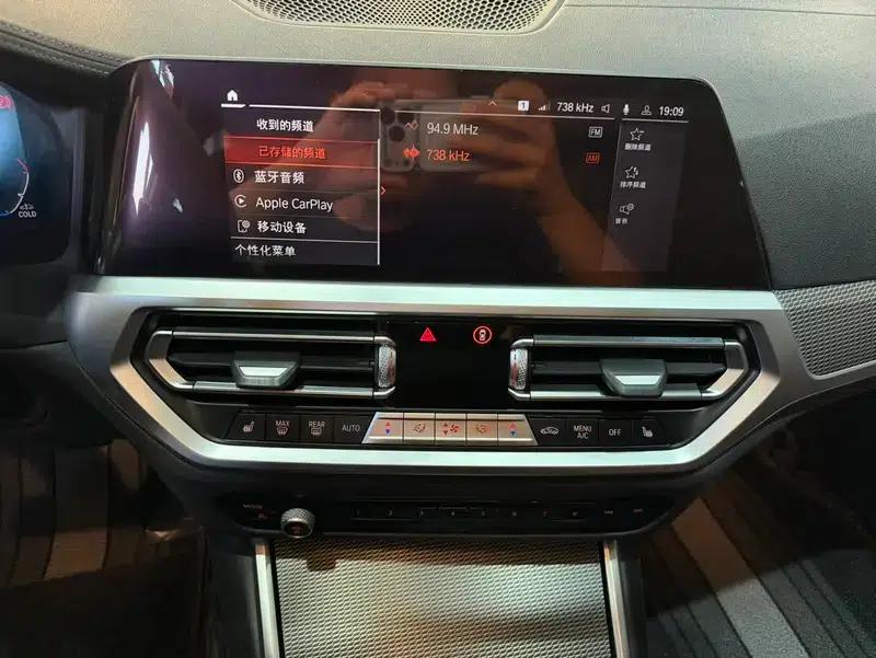 2020 BMW 3 Series Facelift 325i M Sport Shadow Edition — миниатюра 10
