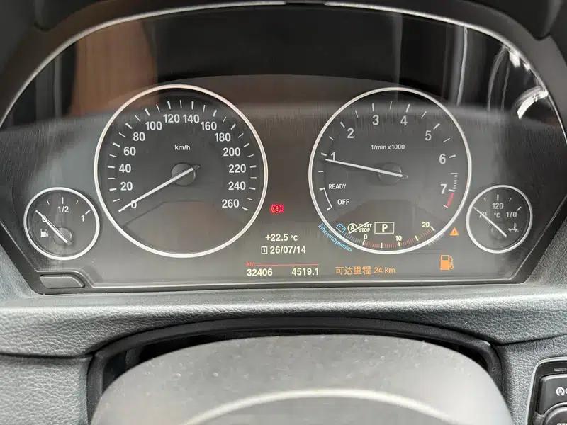 BMW 3 Series 2019 320Li Fashion Edition — миниатюра 20