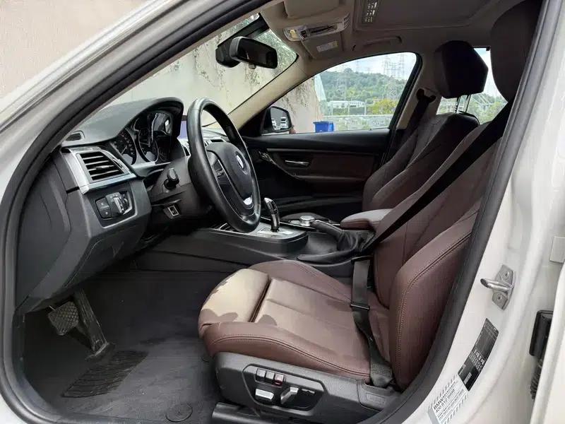 BMW 3 Series 2019 320Li Fashion Edition — миниатюра 26