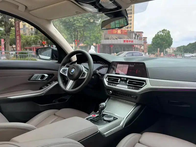 2021 BMW 3 Series 330Li xDrive M Sport Shadow Edition — миниатюра 15