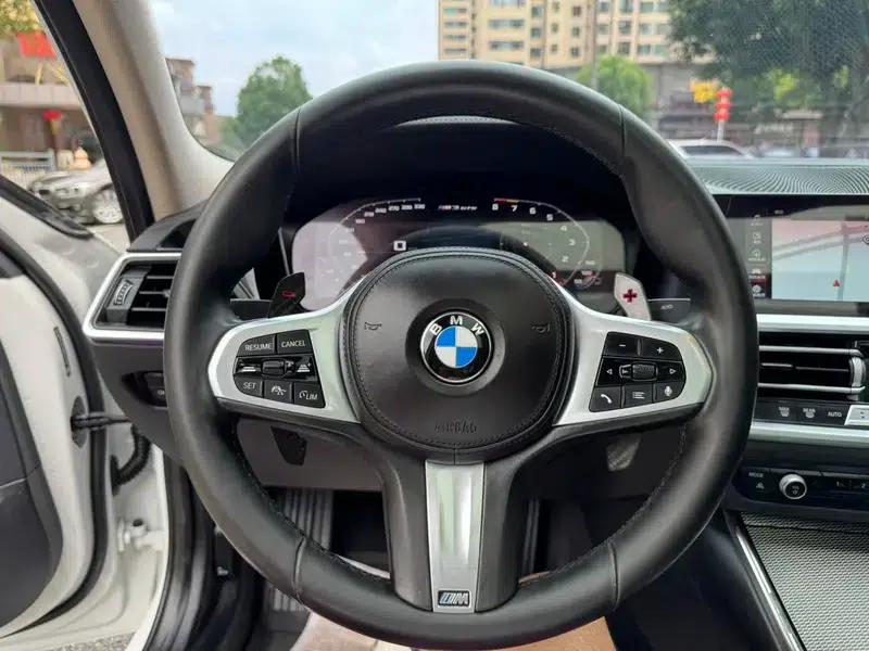 2021 BMW 3 Series 330Li xDrive M Sport Shadow Edition — миниатюра 16