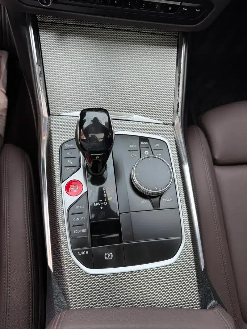 2021 BMW 3 Series 330Li xDrive M Sport Shadow Edition — миниатюра 17