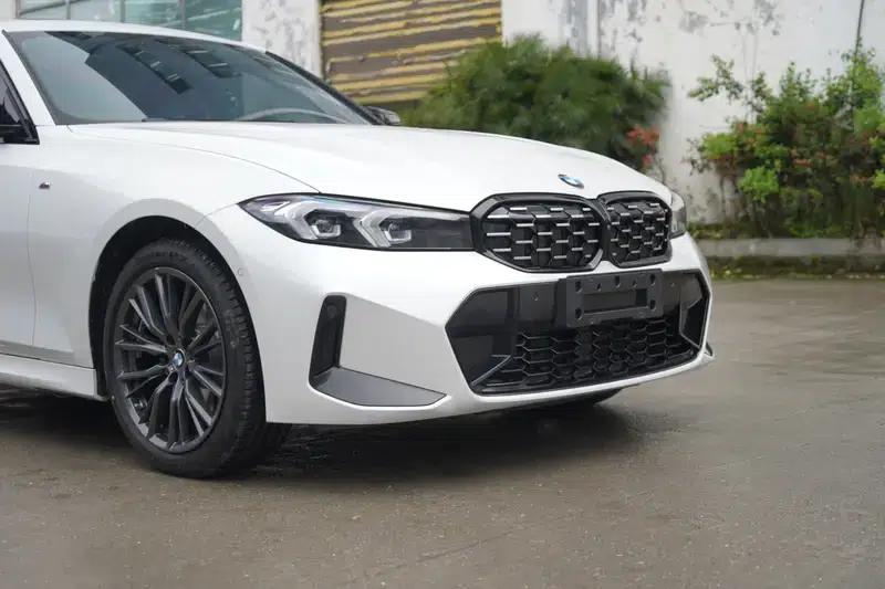 2023 BMW 3 Series 325Li M Sport Shadow Edition — миниатюра 12