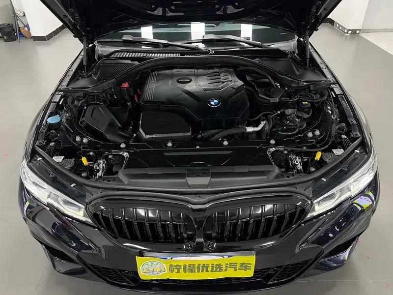 2020 BMW 3 Series 325Li M Sport Package — миниатюра 7