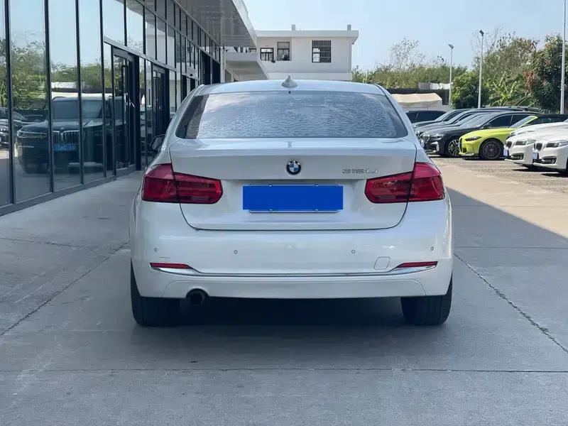 2016 BMW 3 Series 316Li Fashion Edition — миниатюра 2