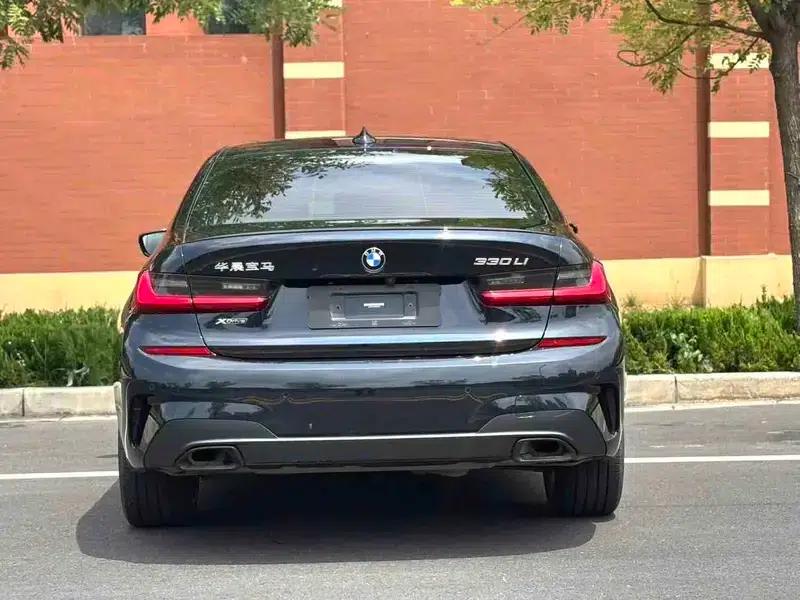 2022 BMW 3 Series Facelift 330Li xDrive M Sport Shadow Edition — миниатюра 5