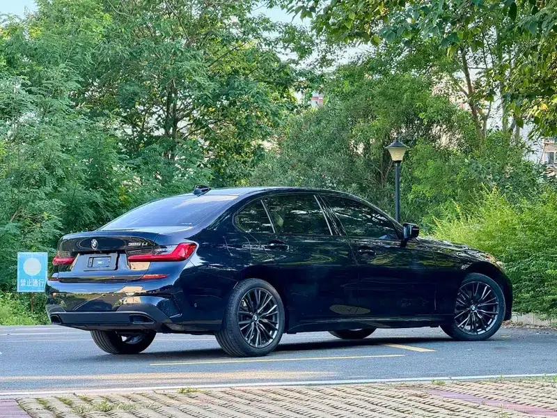 2022 BMW 3 Series 325Li M Sport Shadow Edition — миниатюра 5