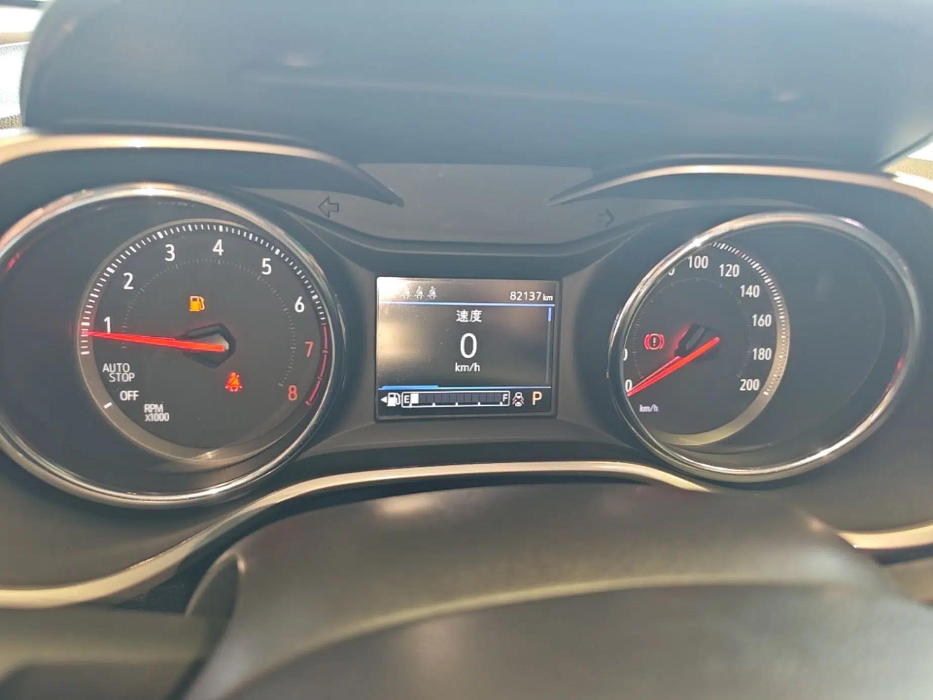 Chevrolet Trax 2019 Redline 335T CVT Luxury Edition China VI Standard — миниатюра 14