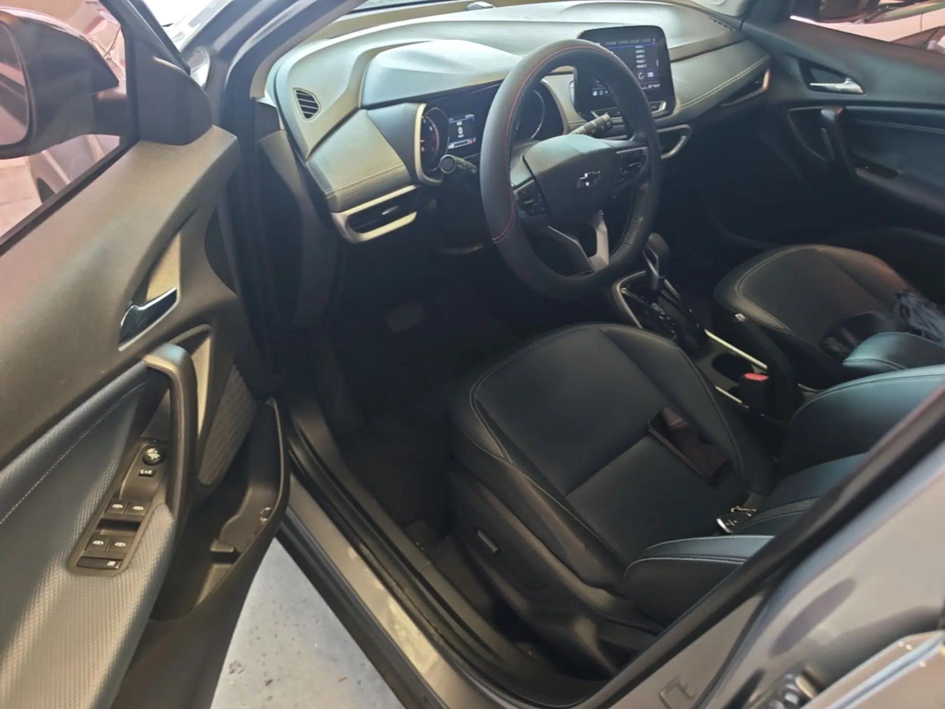 Chevrolet Trax 2019 Redline 335T CVT Luxury Edition China VI Standard — миниатюра 18