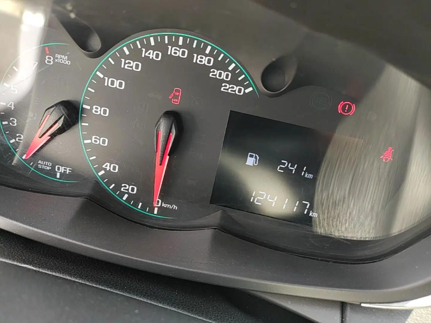 Chevrolet Trax 2018 330T Manual Transmission Two-Wheel Drive Comfort Version — миниатюра 14