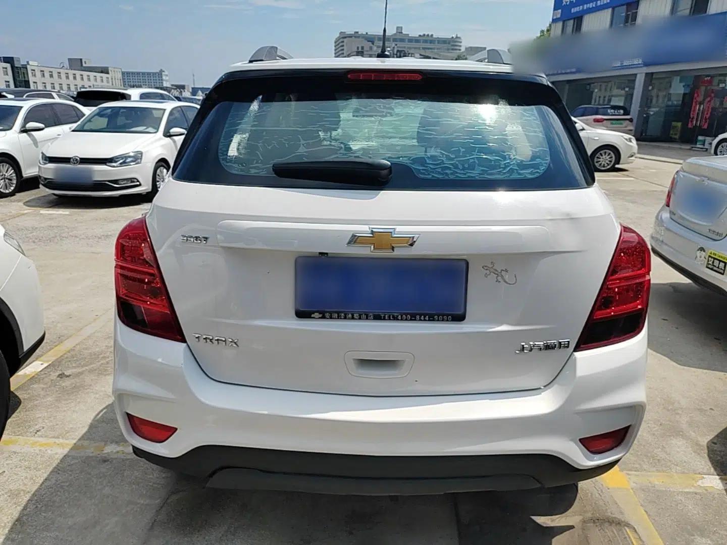 Chevrolet Trax 2018 330T Manual Transmission Two-Wheel Drive Comfort Version — миниатюра 5
