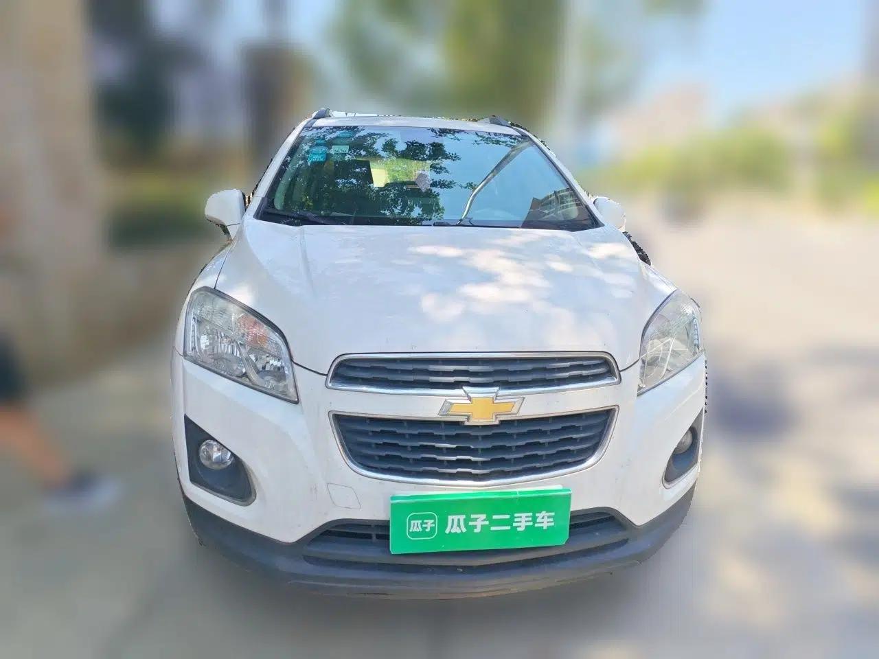 Chevrolet Trax 2016 1.4T Automatic Two-Wheel Drive Comfort Version with Sunroof — миниатюра 2