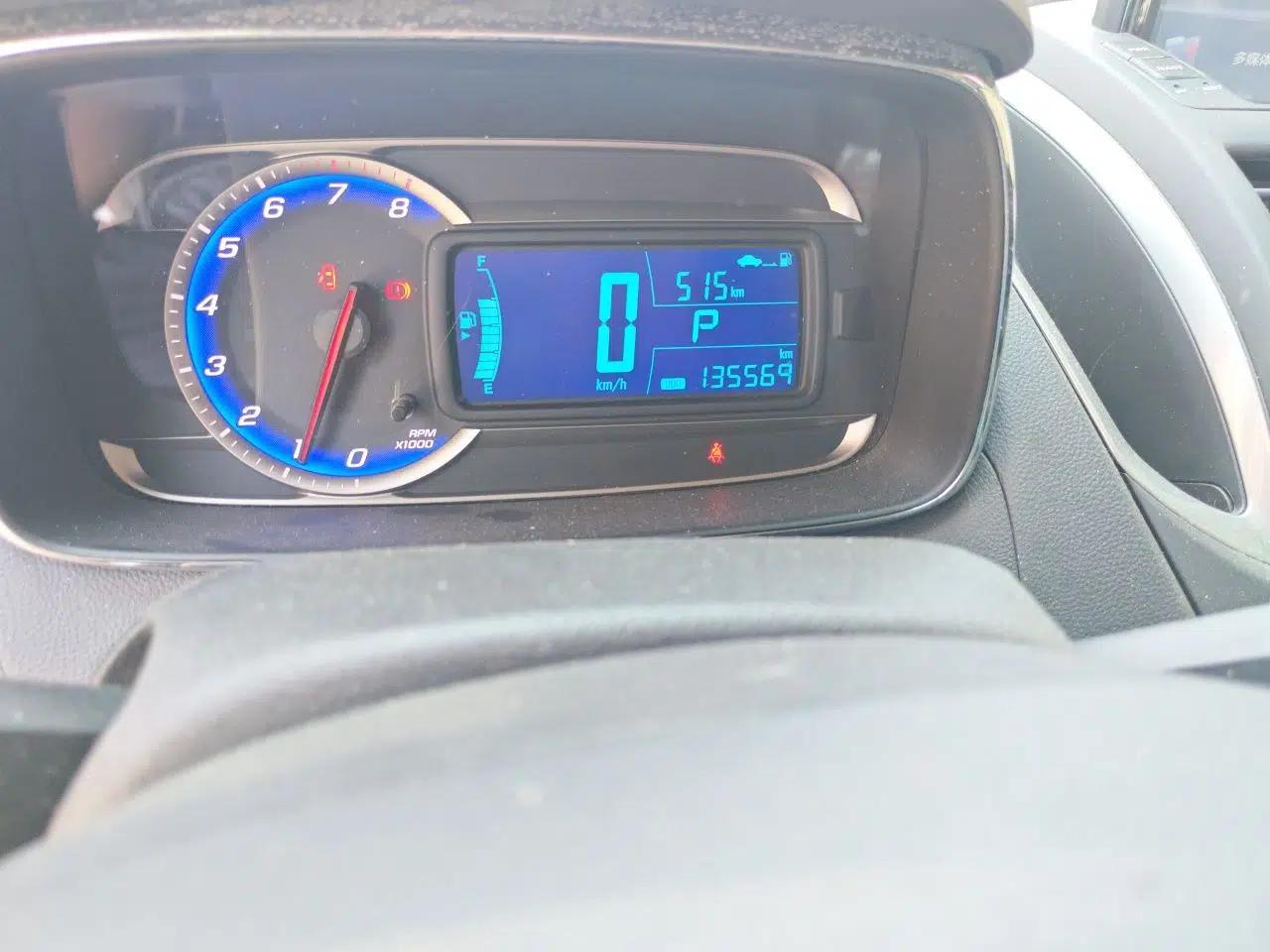 Chevrolet Trax 2016 1.4T Automatic Two-Wheel Drive Comfort Version with Sunroof — миниатюра 12