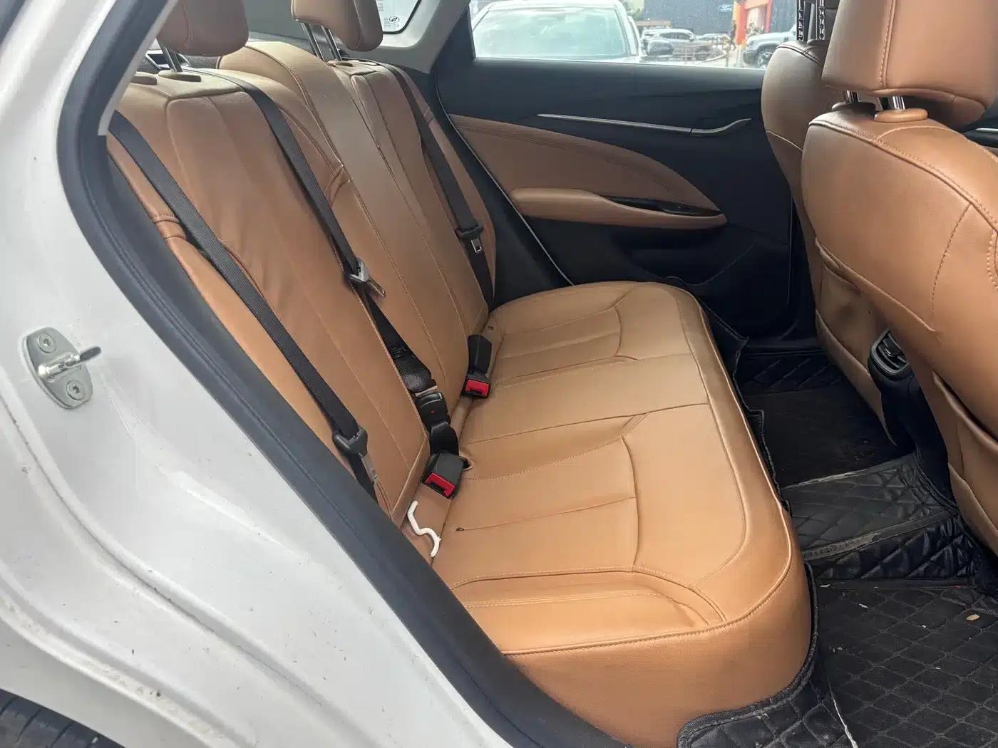 Buick Excelle 2019 18T Automatic Connected Flagship Model (China VI Emission Standard) — миниатюра 16