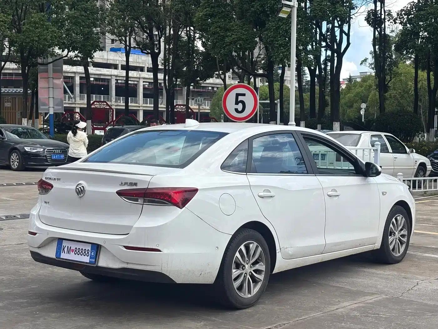 Buick Excelle 2019 18T Automatic Connected Flagship Model (China VI Emission Standard) — миниатюра 6