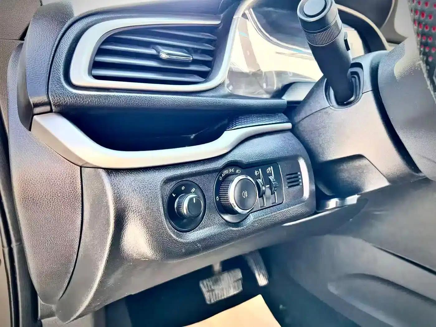 Buick Excelle 2019 18T Automatic Connected Elite (China VI Emission Standard) — миниатюра 12