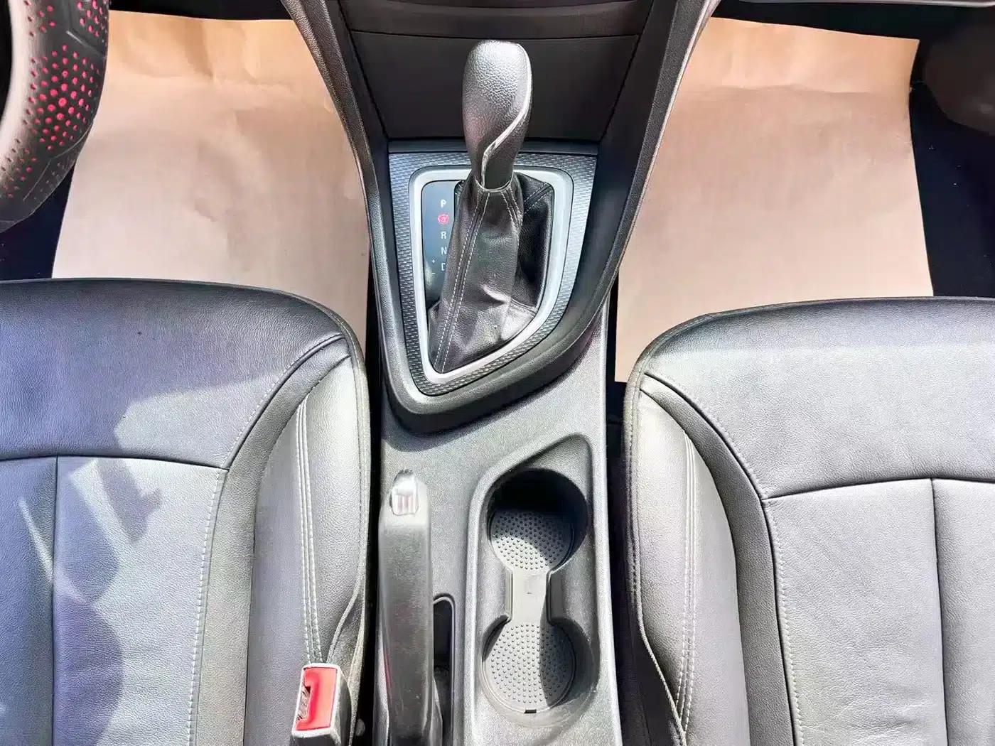 Buick Excelle 2019 18T Automatic Connected Elite (China VI Emission Standard) — миниатюра 18