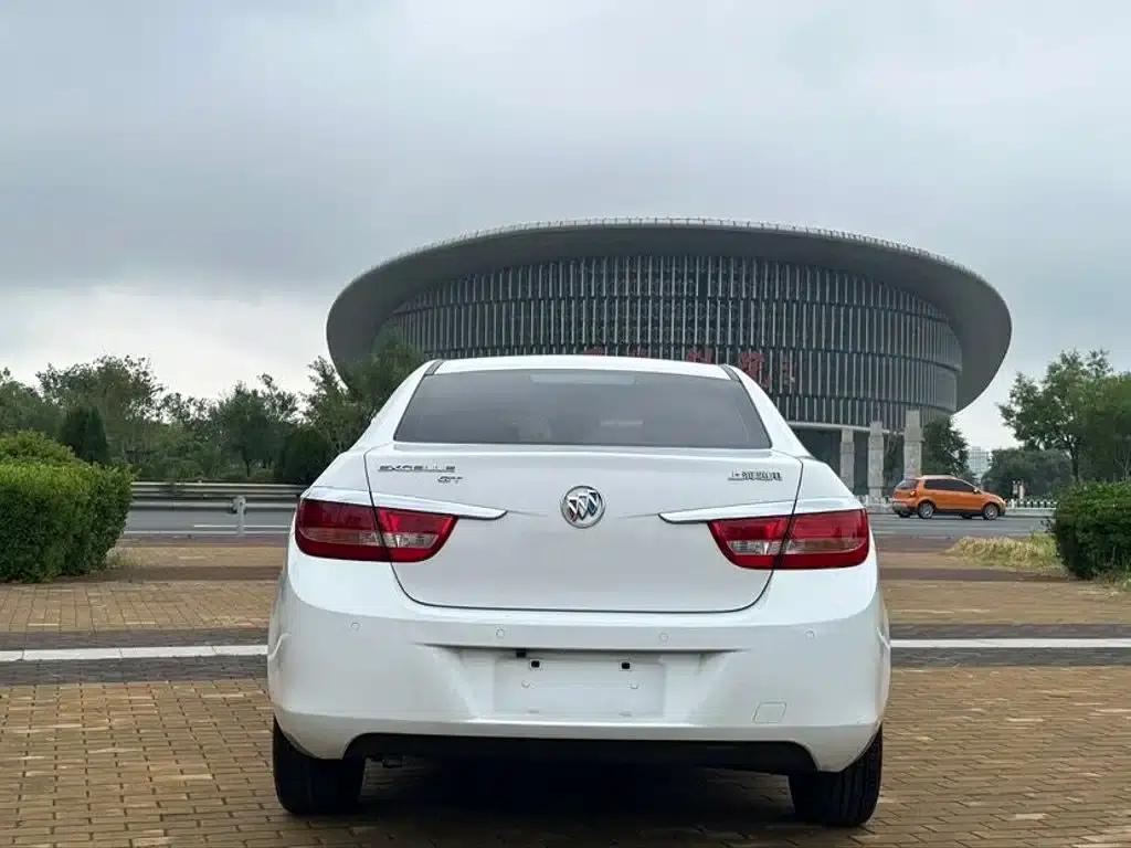 Buick Excelle GT 1.6L Automatic Fashion Edition 2013 — миниатюра 5
