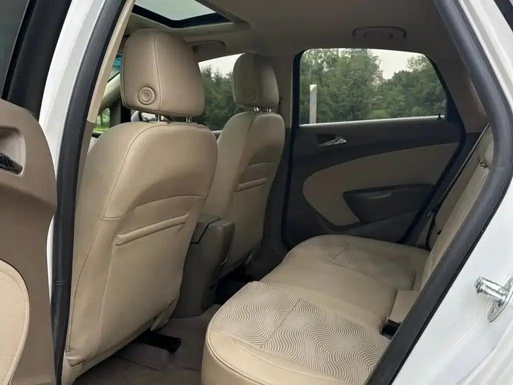 Buick Excelle GT 1.6L Automatic Fashion Edition 2013 — миниатюра 7