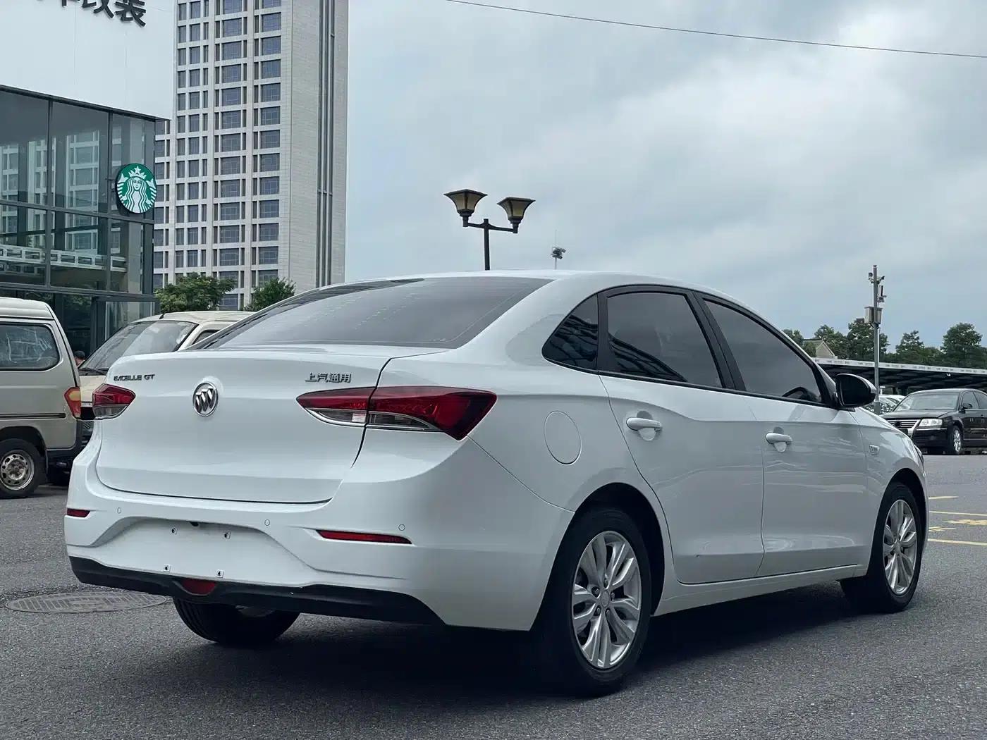 Buick Excelle 2021 Facelift Classic 1.5L Automatic Elite — миниатюра 17