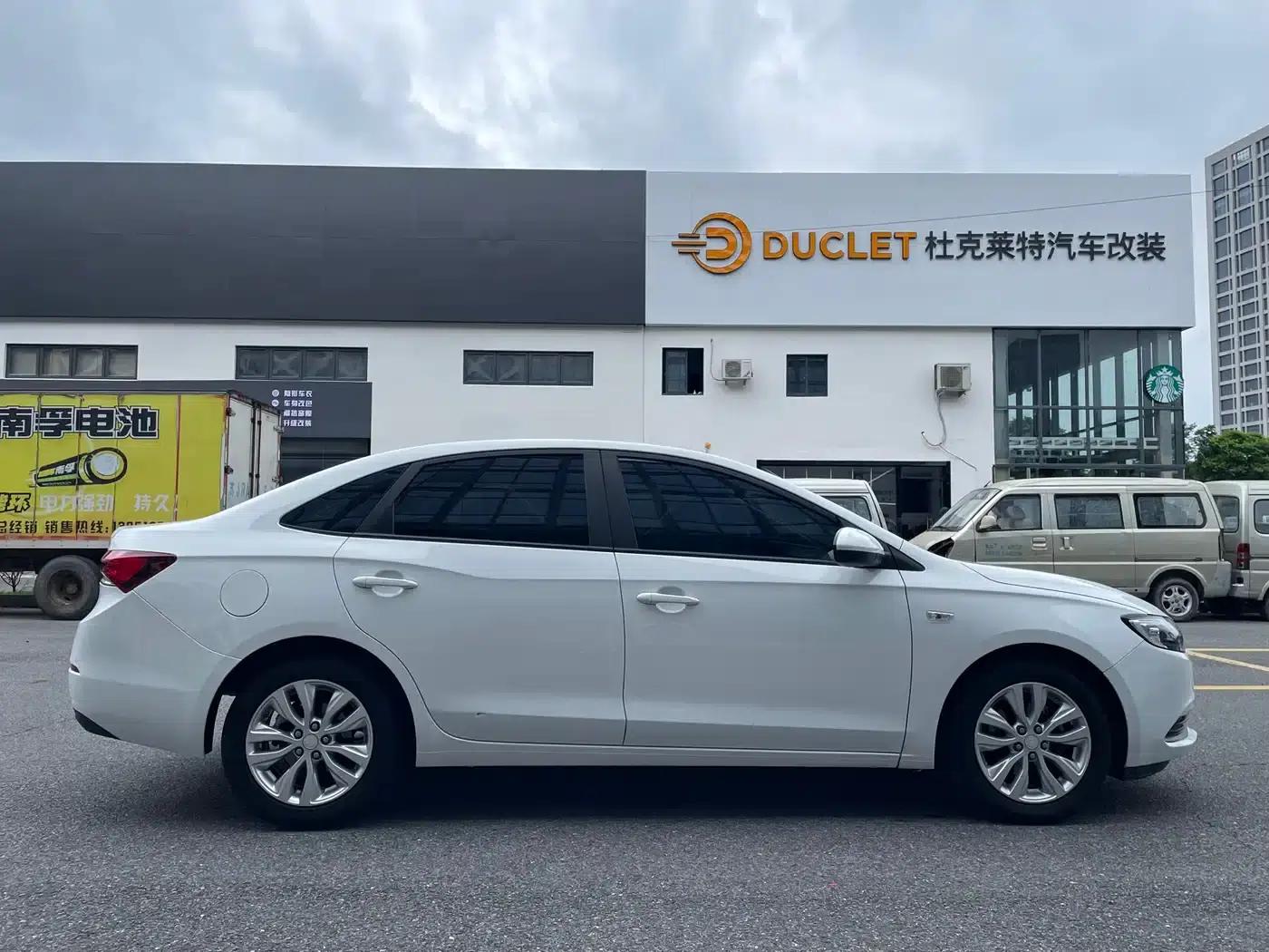 Buick Excelle 2021 Facelift Classic 1.5L Automatic Elite — миниатюра 18