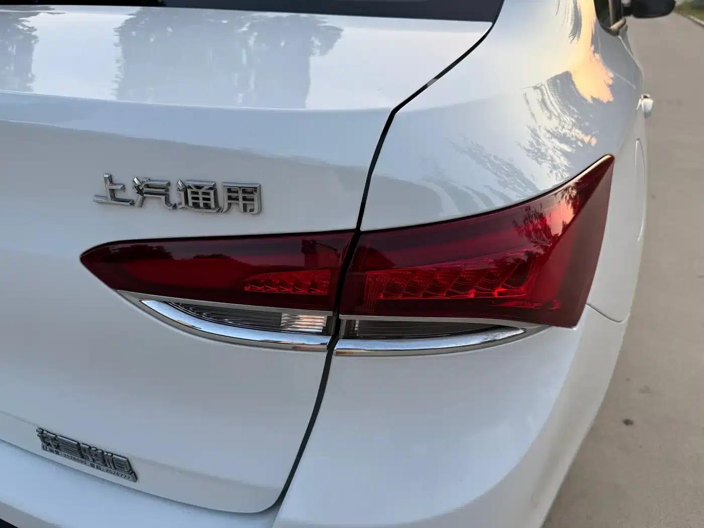 Buick Excelle 2021 Facelift Classic 1.5L Automatic Elite — миниатюра 11