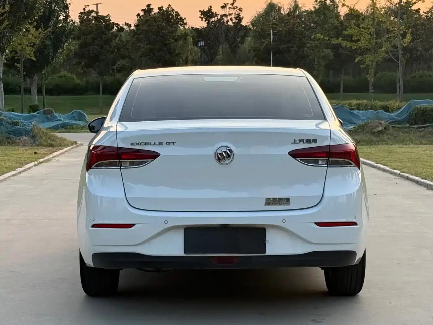 Buick Excelle 2021 Facelift Classic 1.5L Automatic Elite — миниатюра 14