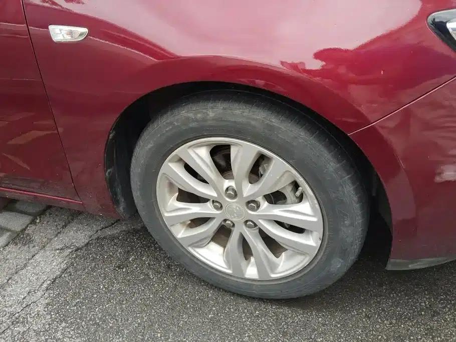 Buick Excelle 2021 Facelift Classic 1.5L Automatic Elite — миниатюра 6