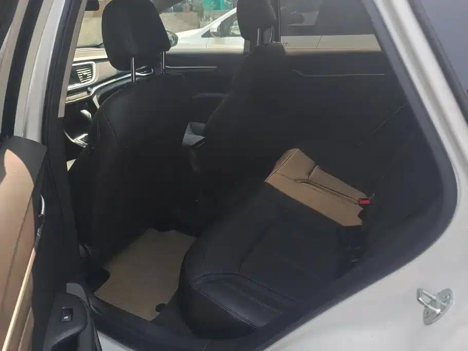 Buick Excelle 2021 Facelift Classic 1.5L Automatic Elite — миниатюра 11
