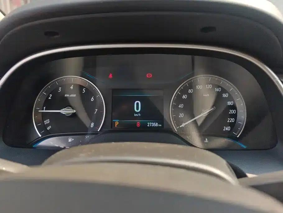 Buick Excelle 2021 Facelift Classic 1.5L Automatic Elite — миниатюра 14
