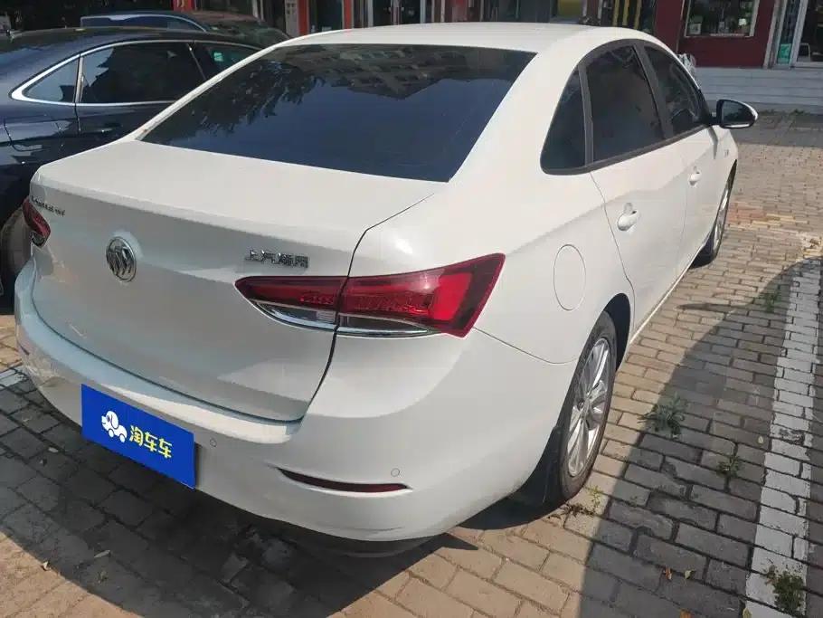 Buick Excelle 2021 Facelift Classic 1.5L Automatic Elite — миниатюра 3