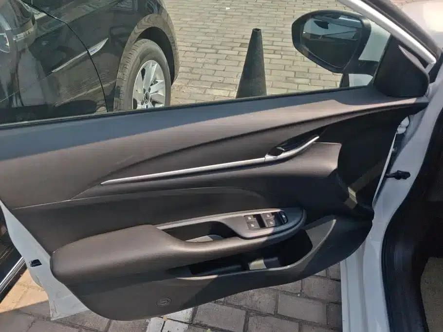 Buick Excelle 2021 Facelift Classic 1.5L Automatic Elite — миниатюра 7