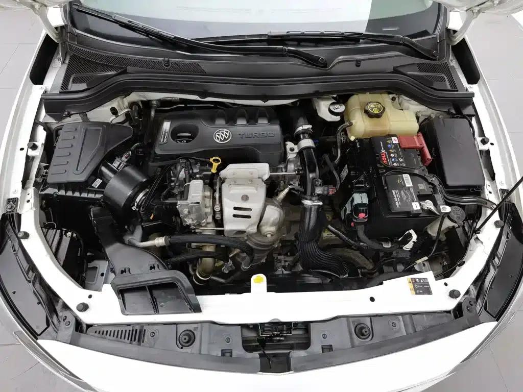 Buick Excelle 2019 15T Dual-Clutch Connected Elite Model (China VI Emission Standard) — миниатюра 6