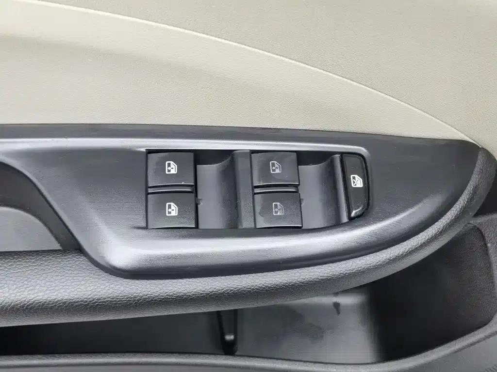 Buick Excelle 2019 15T Dual-Clutch Connected Elite Model (China VI Emission Standard) — миниатюра 9